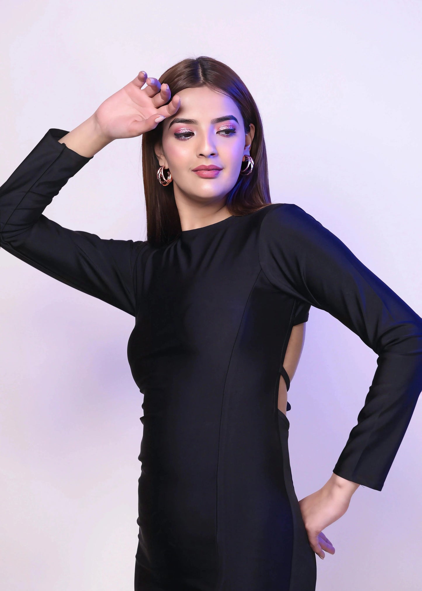BLACK DACRON BACKLESS WITH TIE UP STRING BODYCON DRESS - Womenue