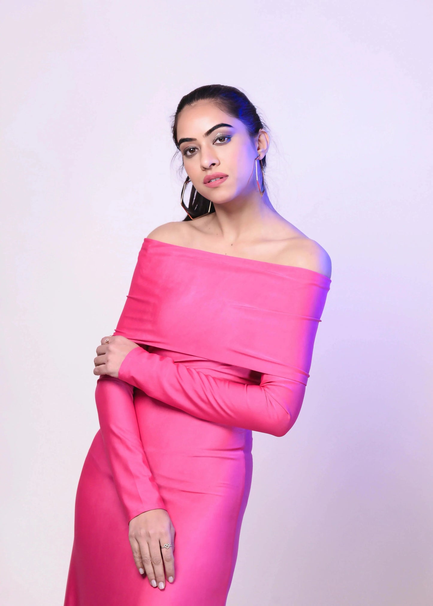 CLASSIC PINK DACRON OVERFOLD OFF SHOULDER LONG GOWN DRESS - Womenue