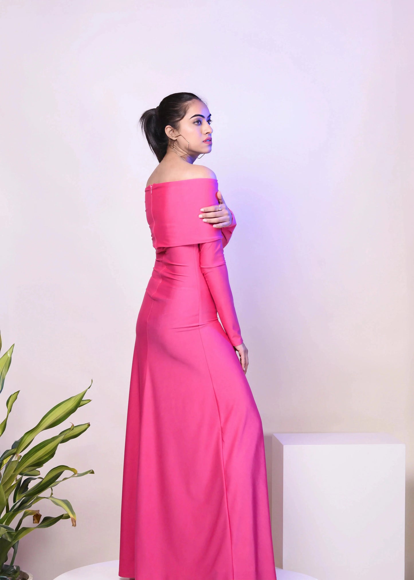CLASSIC PINK DACRON OVERFOLD OFF SHOULDER LONG GOWN DRESS - Womenue