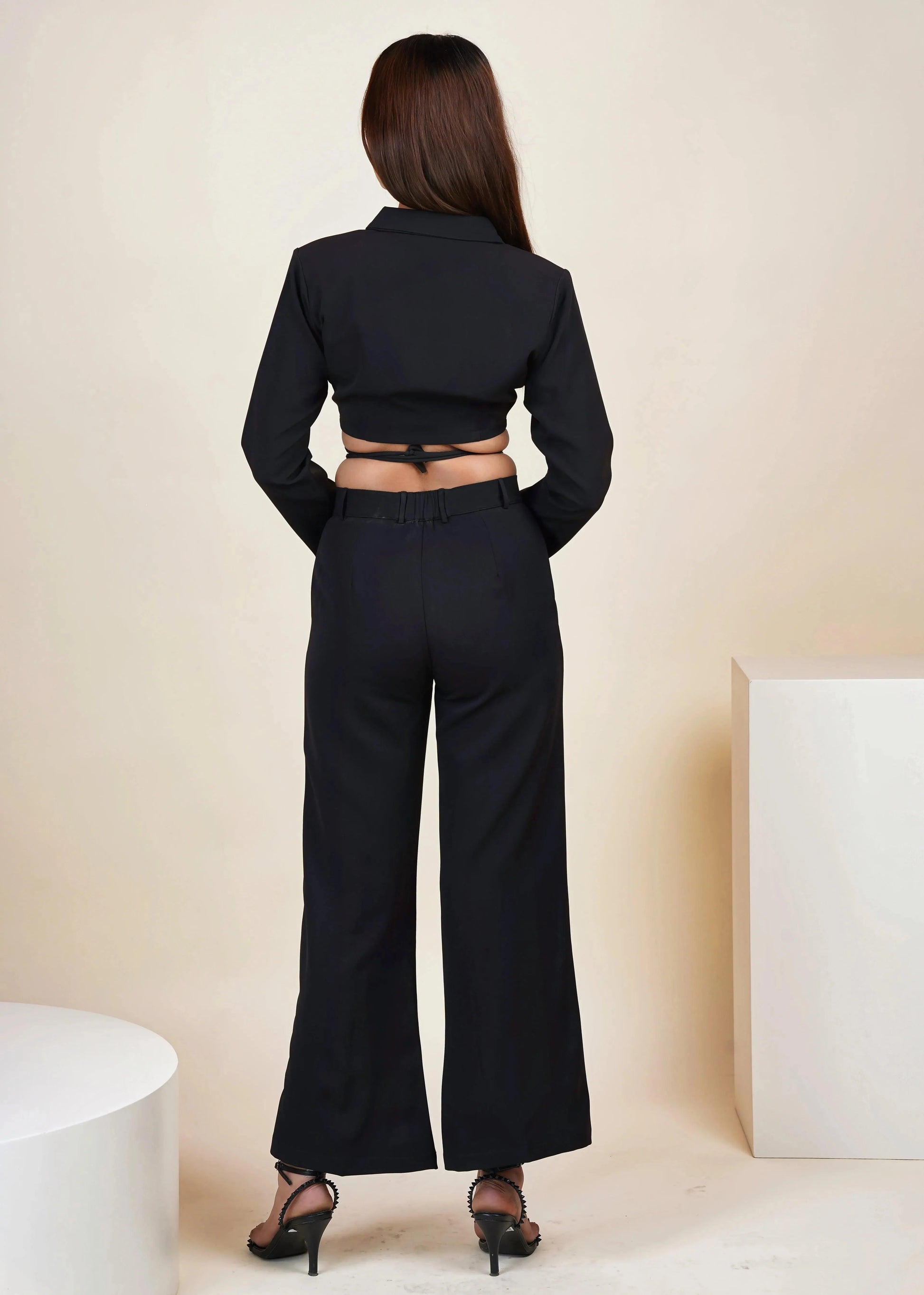 BLACK CROPPED TIE STRING BLAZER CO-ORD SET WITH FLARED PANT - Womenue